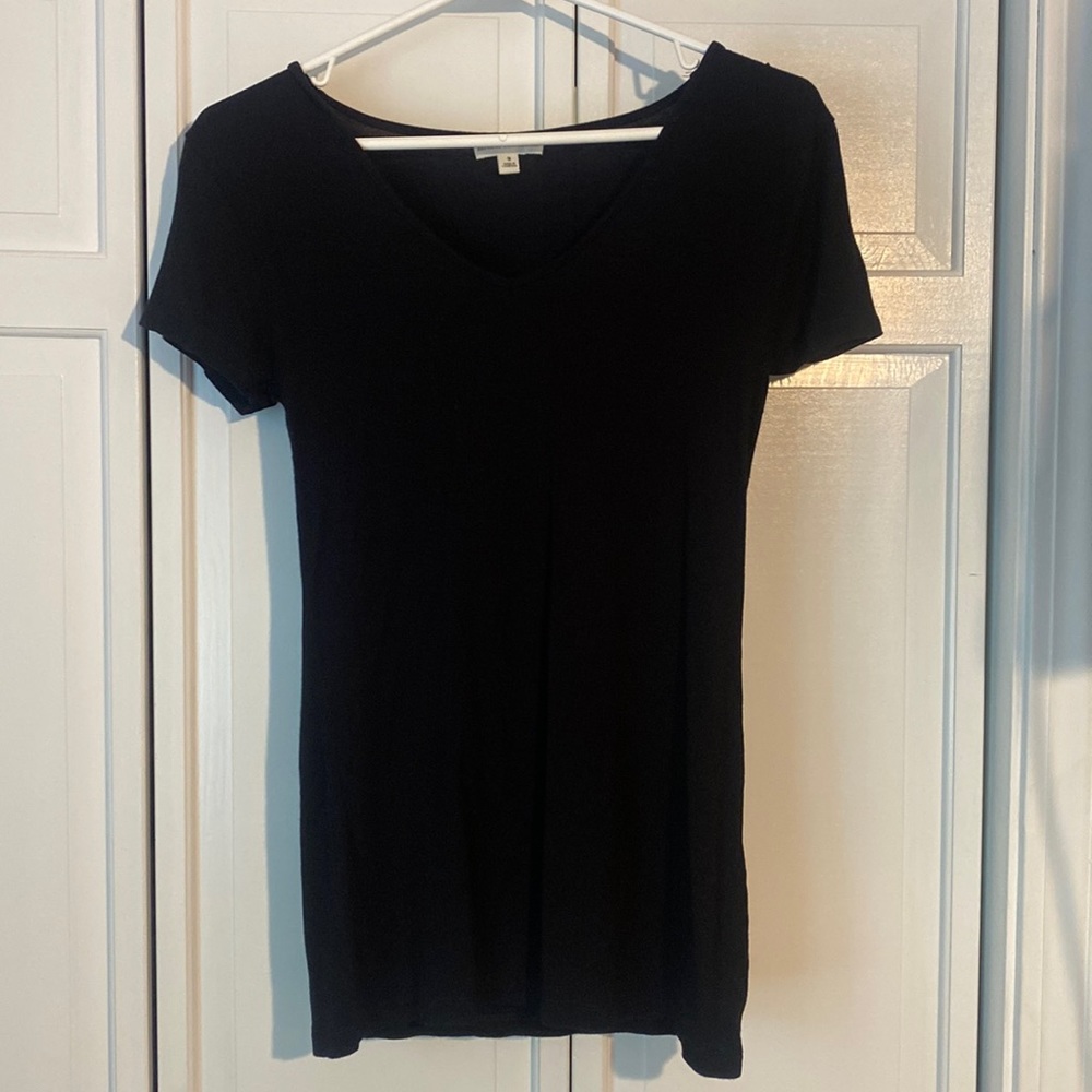 Comfy plain black tee